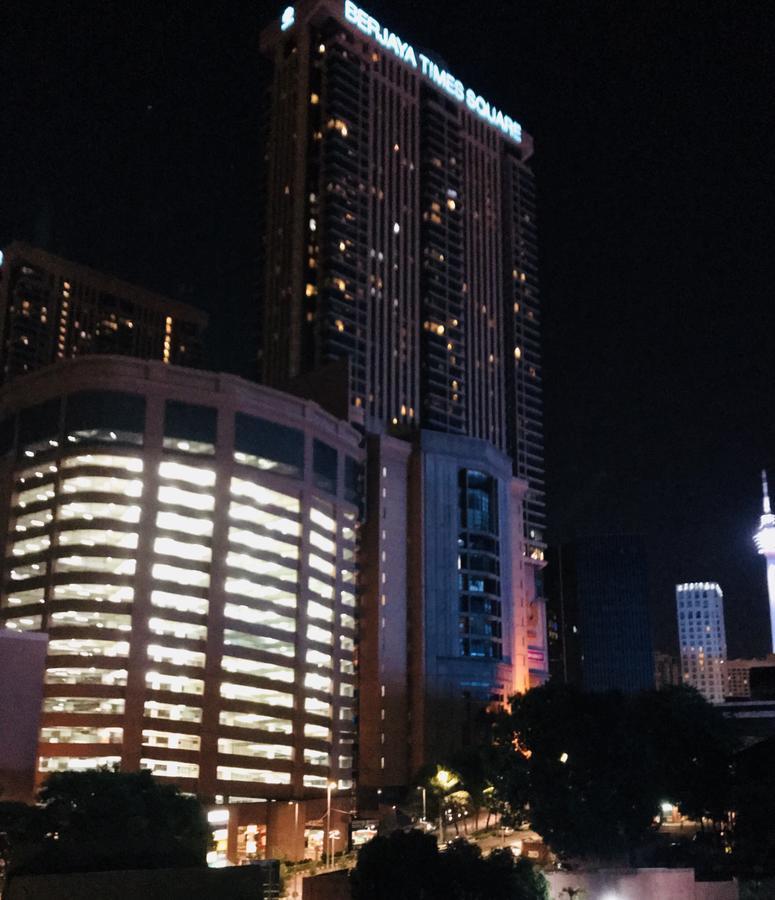 Times Square Service Suites Kuala Lumpur Buitenkant foto